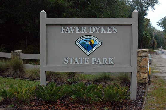 Faver Dykes Sign