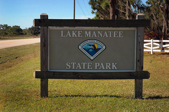 Lake Manatee Sign