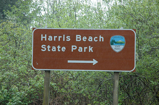 Harris Beach Sign