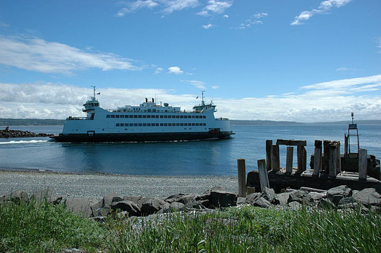 Fort-Casey-Ferry-View
