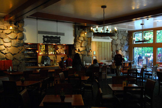 Ahwahnee-Lounge