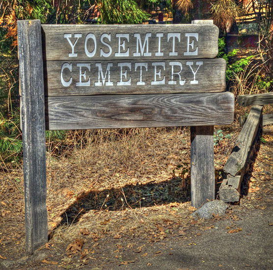 Yosemite-Cemetery