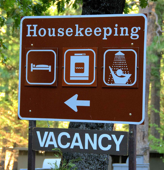 Housekeeping-Sign