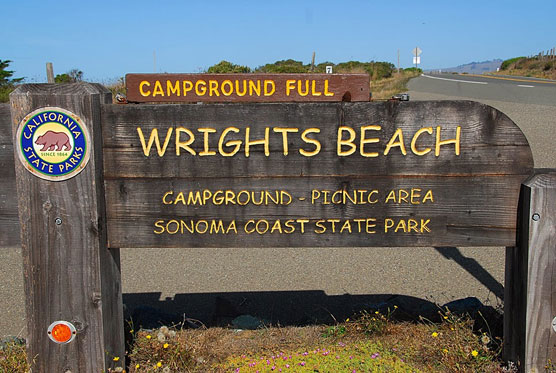 Wrights-Beach-Sign