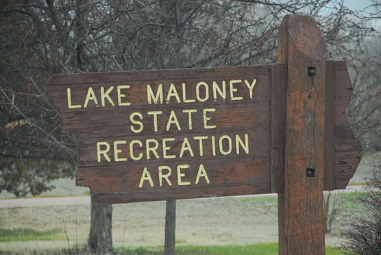 Lake-Maloney-Sign