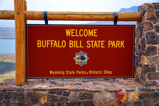 Buffalo-Bill-Sign