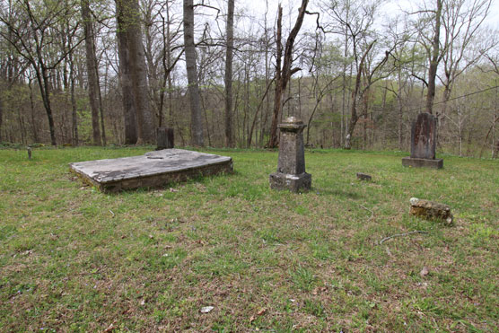 Montgomery-Bell-State-Park-Cemetery