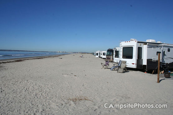 Silver_Strand_Beach_Campsites_1