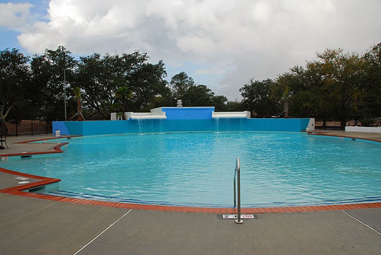 Buccaneer-Swimming-Pool