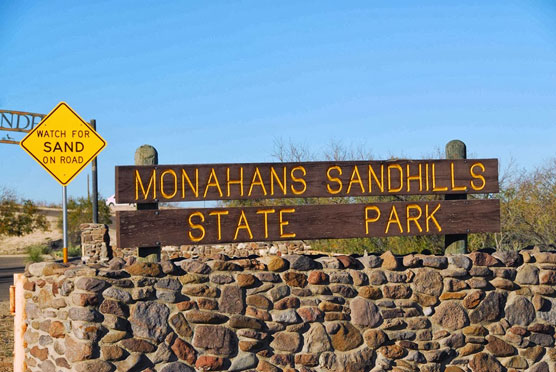 Momahans_Sandhills_Sign