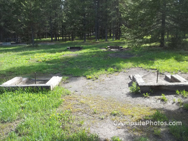 Buffalo Campground Loop E Group Horseshoe