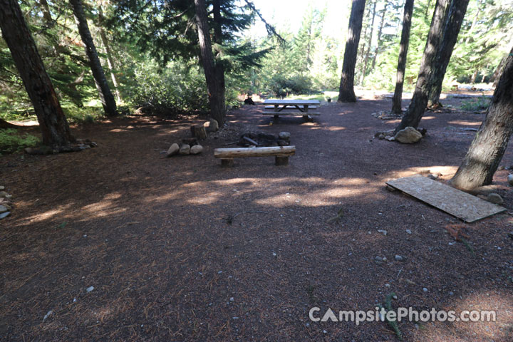 Clear Lake Campground 002 Camping Area