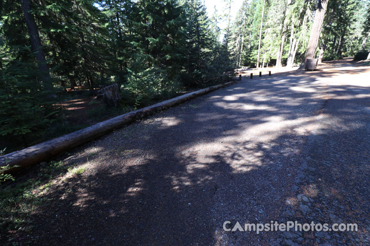 Clear Lake Campground 007 Parking