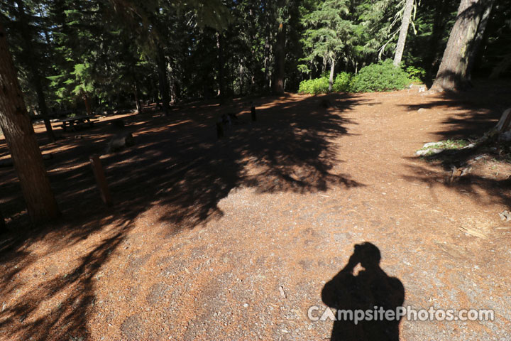 Clear Lake Campground 013 Parking