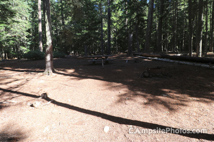 Clear Lake Campground 017 Camping Area