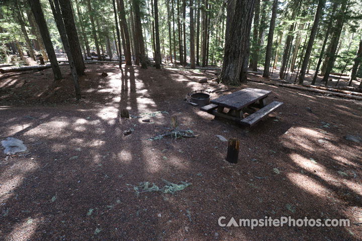 Clear Lake Campground 018 Camping Area