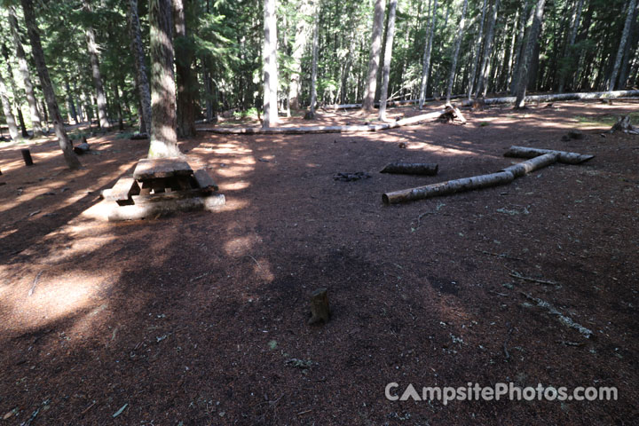 Clear Lake Campground 021 Camping Area