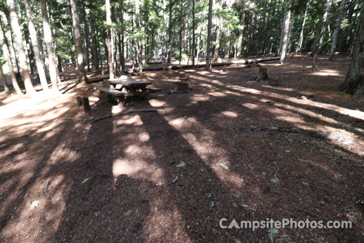 Clear Lake Campground 023 Camping Area