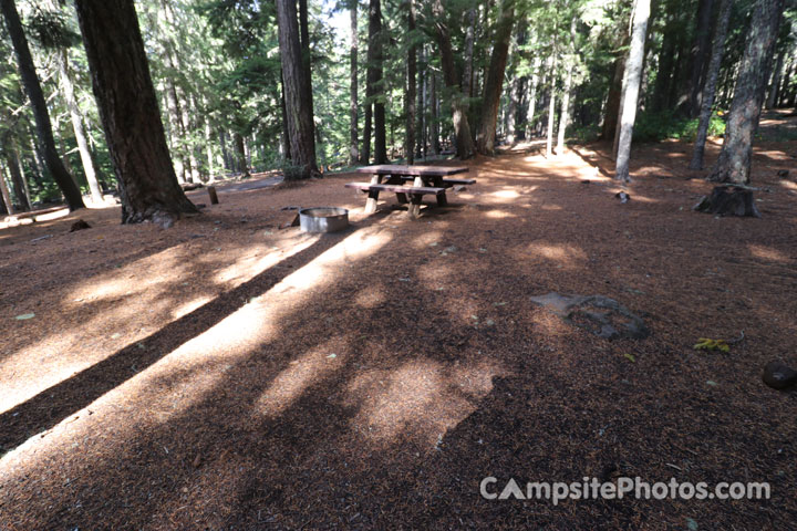 Clear Lake Campground 026 Camping Area