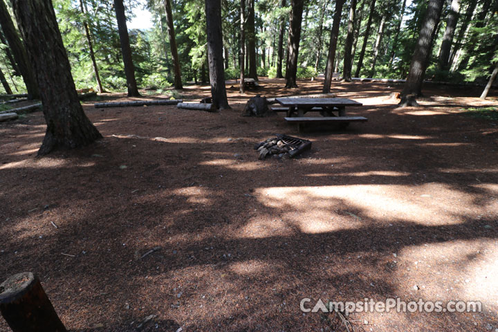 Clear Lake Campground 028 Camping Area