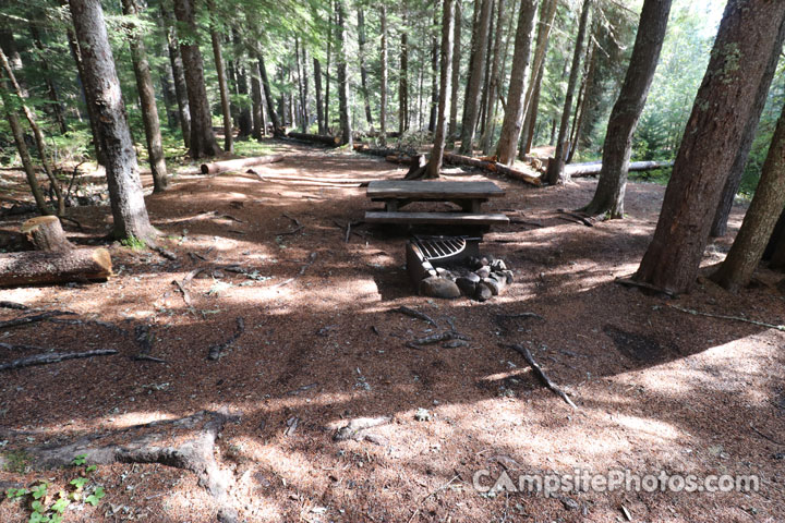 Little Crater Lake Campground 014 Camping Area