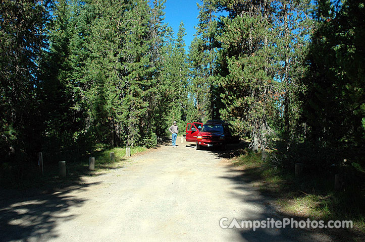 Little Lava Lake Campground 004