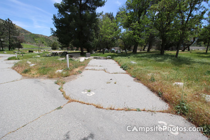 Apple White Campground 033