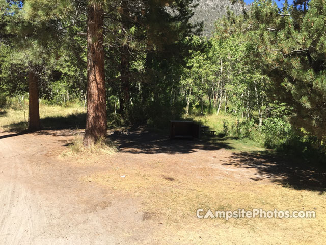 Lower Lee Vining - Campsite Photos and Campground Information