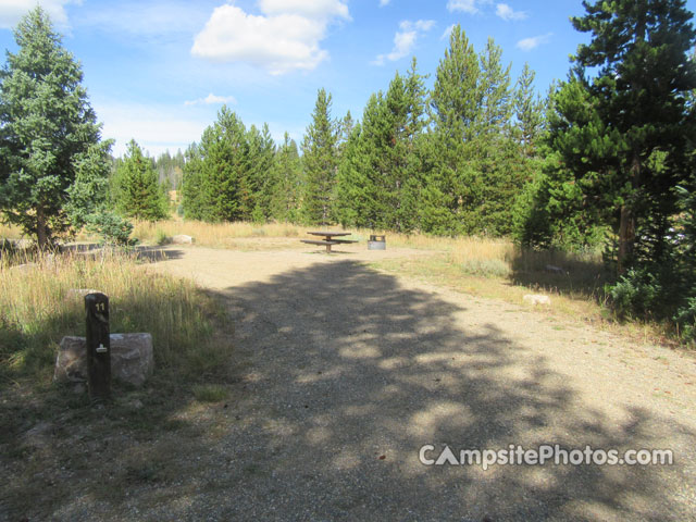 Hahns Peak Lake 011
