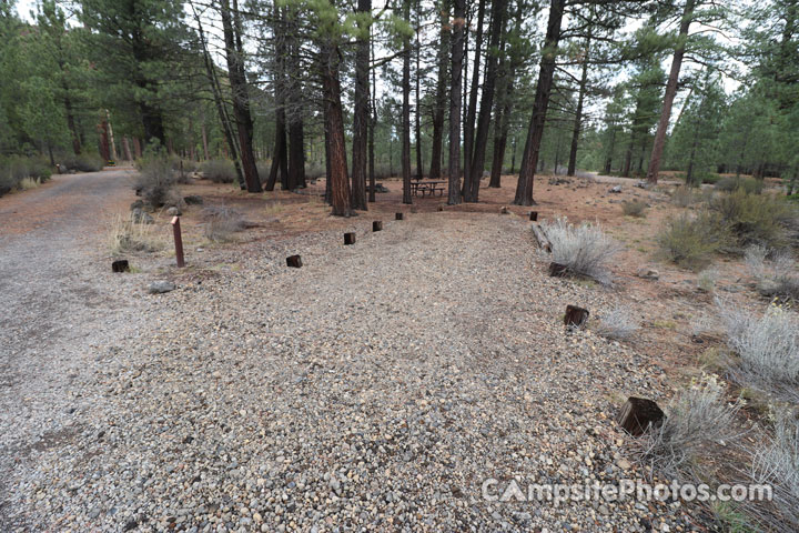 Hat Creek Campground 035 Parking