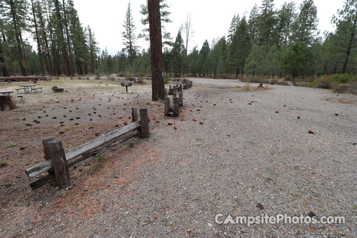 Hat Creek Group Camp GS1 Parking