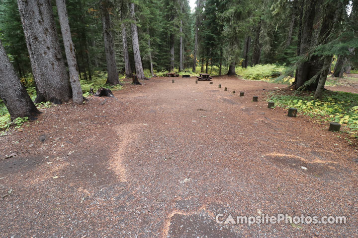 Trapper Creek Campground 023 Parking