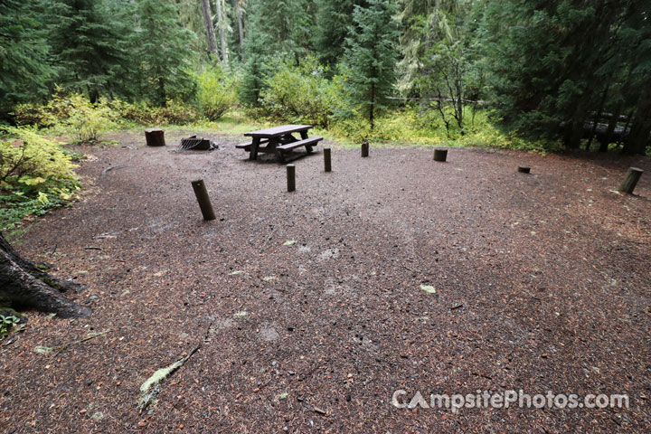 Trapper Creek Campground 027 Camping Area