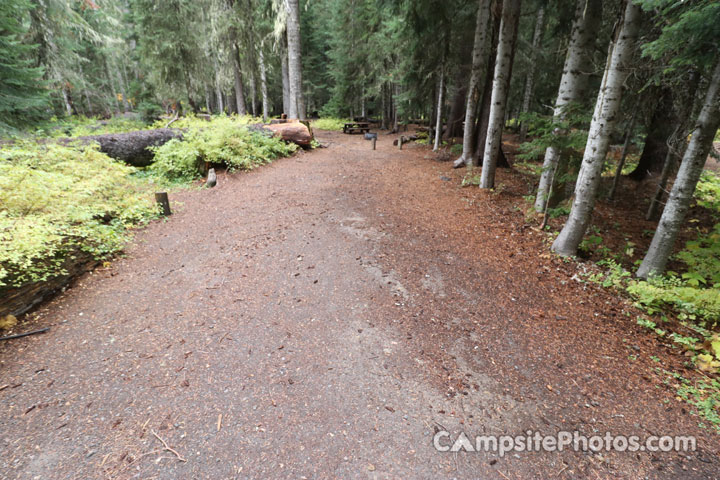 Trapper Creek Campground 030 Parking