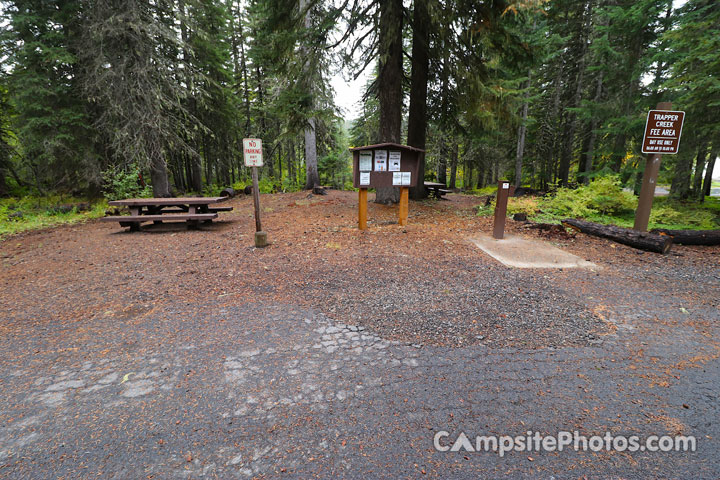 Trapper Creek Campground Picnic Day Use Area