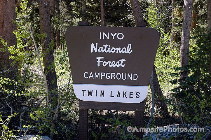 Twin Lakes Campground Sign