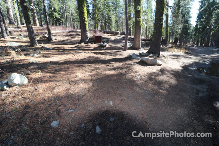 Gold Lake Campground 019 Parking