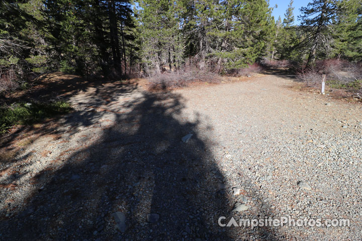 Gold Lake Campground 033 Parking