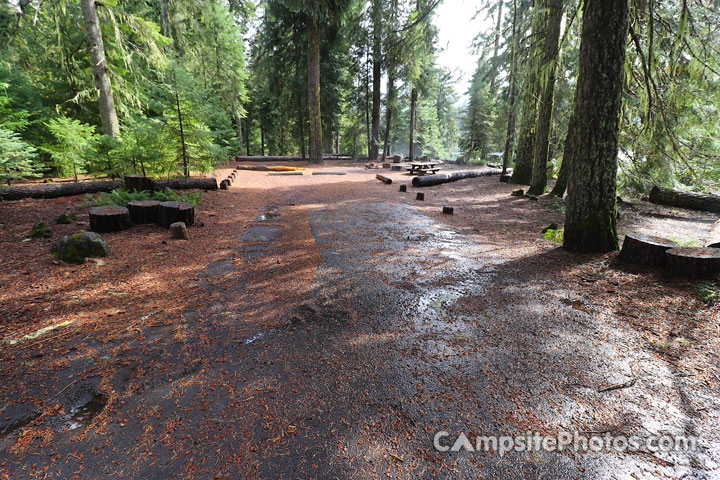 Fish Lake Campground Picnic Area