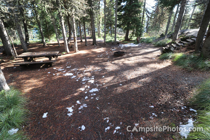Big Lake Campground 022 Camping Area