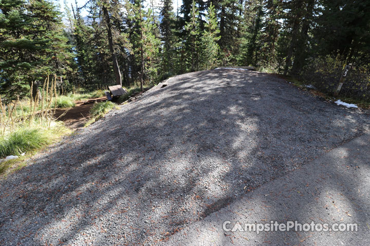Big Lake Campground 023 Parking