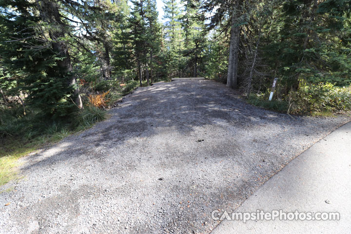 Big Lake Campground 033 Parking