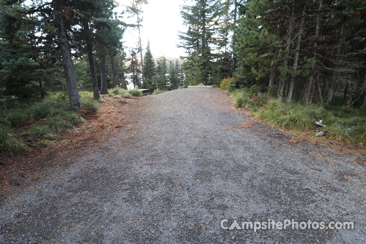 Big Lake Campground 039 Parking