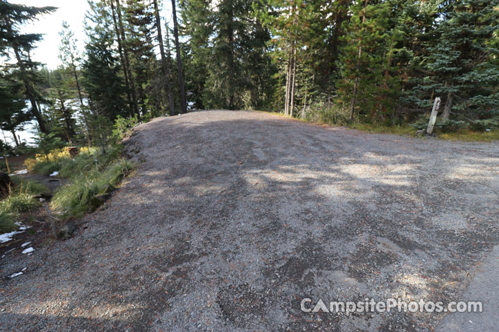 Big Lake Campground 045 Parking