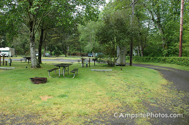 Twin Harbors 035