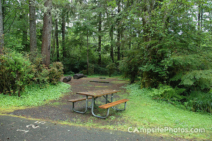 Twin Harbors 125