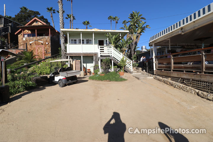 Crystal Cove Beach Cottage 002