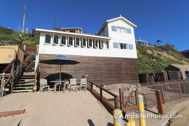 Crystal Cove Beach Cottage 012