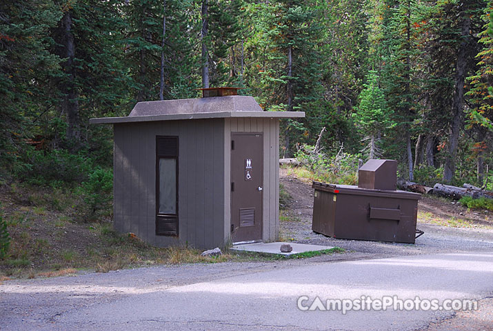 Lewis Lake Campground Bathroom