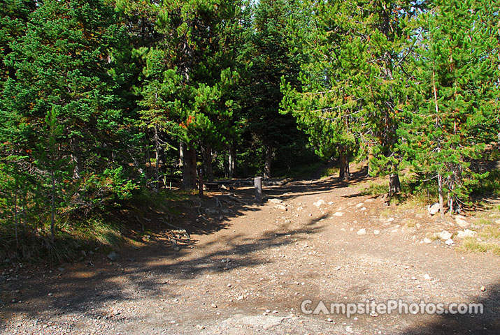 Lewis Lake Campground 002